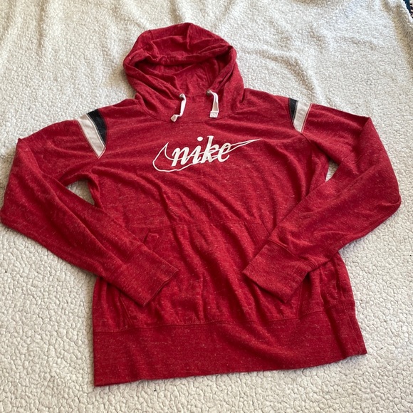 Red Nike hoodie NWOT - Picture 1 of 5